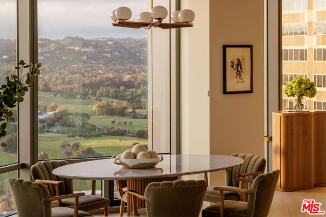 211 W Elm Court 11E, Los Angeles, CA 90067