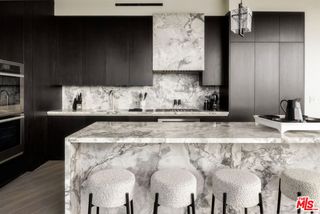 211 W Elm Court 11E, Los Angeles, CA 90067