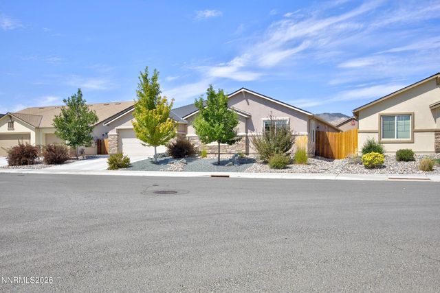 1513 Tule Peak Circle, Carson City, NV 89701