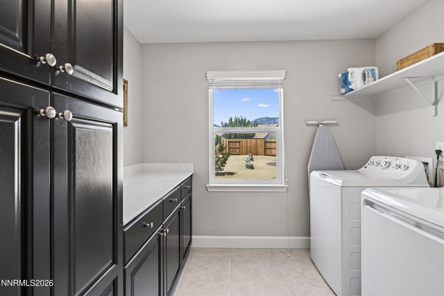 1513 Tule Peak Circle, Carson City, NV 89701
