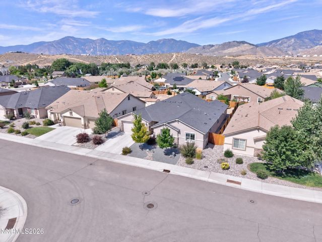 1513 Tule Peak Circle, Carson City, NV 89701