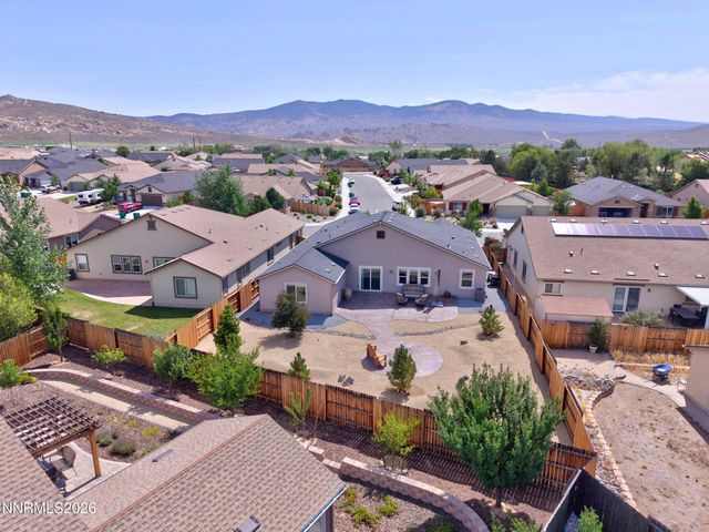 1513 Tule Peak Circle, Carson City, NV 89701