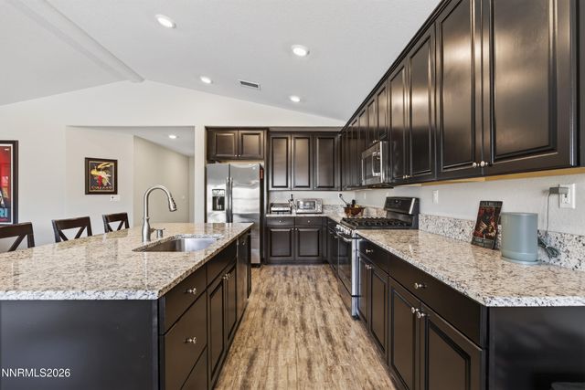 1513 Tule Peak Circle, Carson City, NV 89701