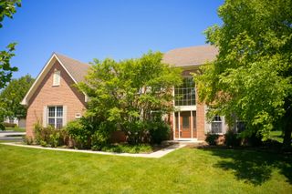 1674 Rolling Hills Drive, Crystal Lake, IL 60014