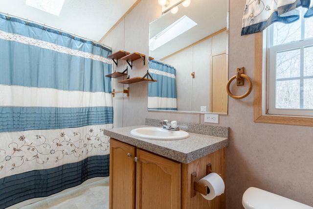 13 Atwood Street, Rochester, NH 03820