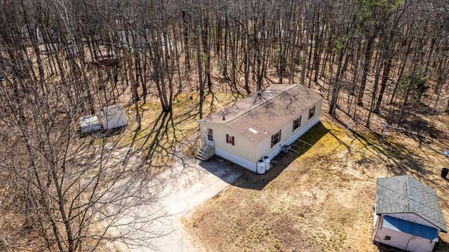 13 Atwood Street, Rochester, NH 03820