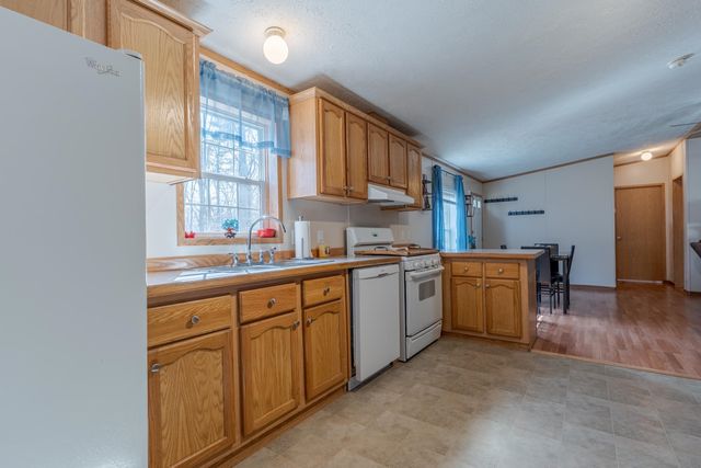 13 Atwood Street, Rochester, NH 03820