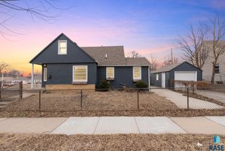 707 E 26th St Street, Sioux Falls, SD 57105