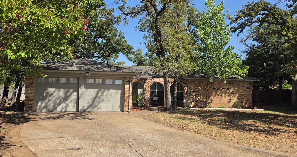 5511 Marshfield Court, Arlington, TX 76016 — photo 3
