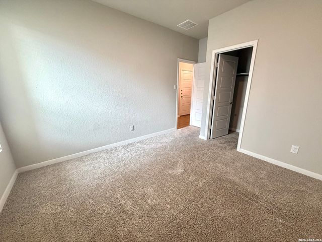153 NESPRAL DR, San Antonio, TX 78253