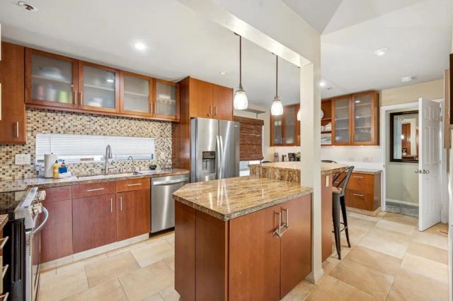 4007 Everts Street 4D, San Diego, CA 92109