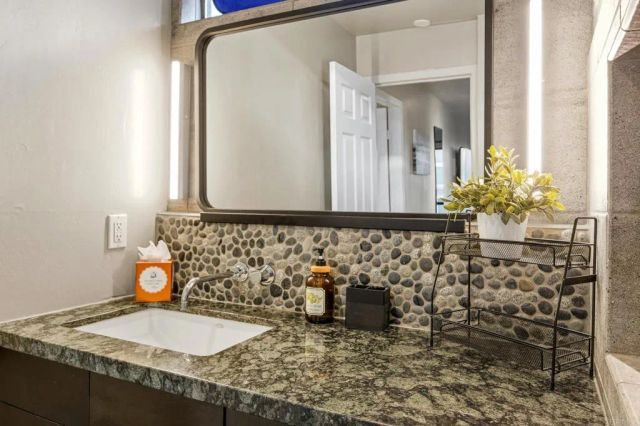 4007 Everts Street 4D, San Diego, CA 92109