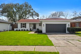 2932 Bay Oaks Drive, Dallas, TX 75229