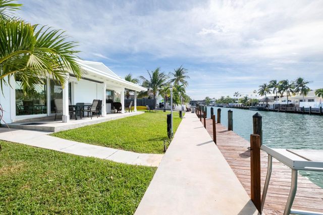 261 - 271 9th Street, Key Colony, FL 33051