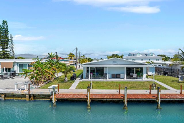 261 - 271 9th Street, Key Colony, FL 33051