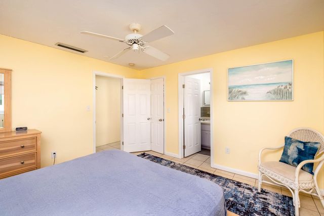 261 - 271 9th Street, Key Colony, FL 33051