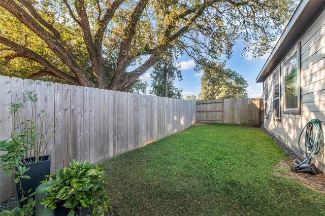 22231 Hawberry Blossom Lane, Tomball, TX 77377