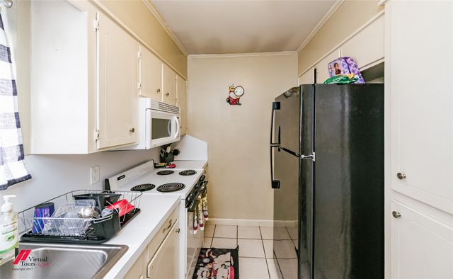 9035 Lone Oak Drive, Shreveport, LA 71118