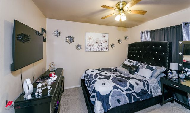 9035 Lone Oak Drive, Shreveport, LA 71118