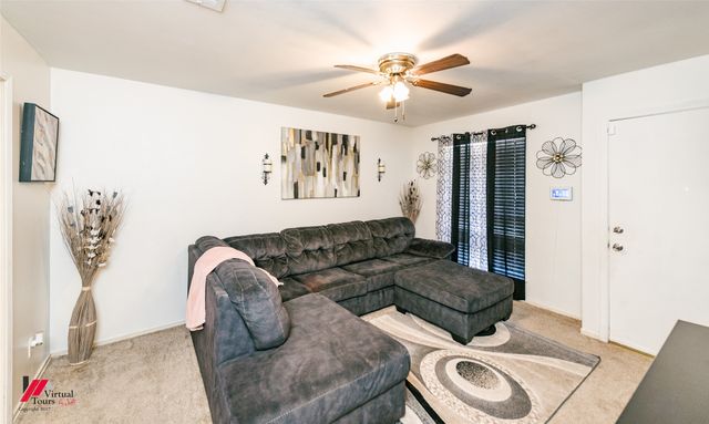 9035 Lone Oak Drive, Shreveport, LA 71118