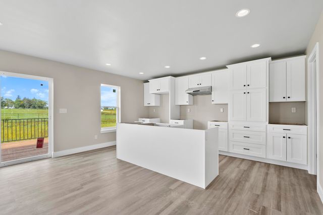 5744 Wall Street, Waterloo, IA 50701