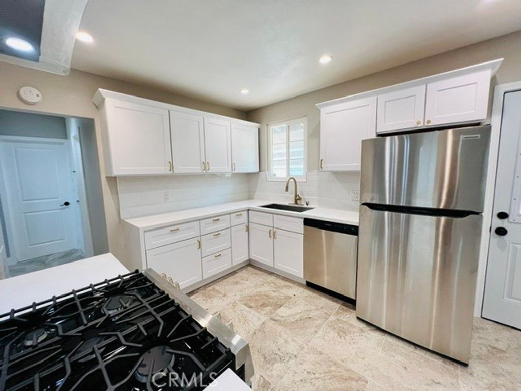 314 Acacia, Lake Elsinore, CA 92530 — photo 3