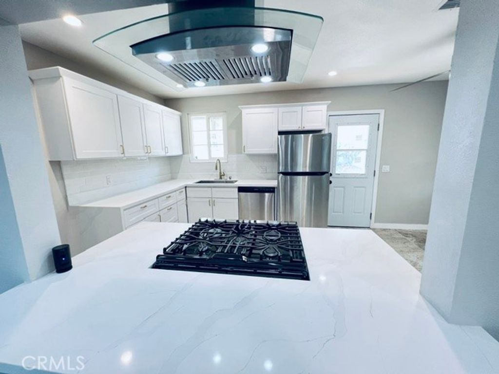 314 Acacia, Lake Elsinore, CA 92530 — photo 4