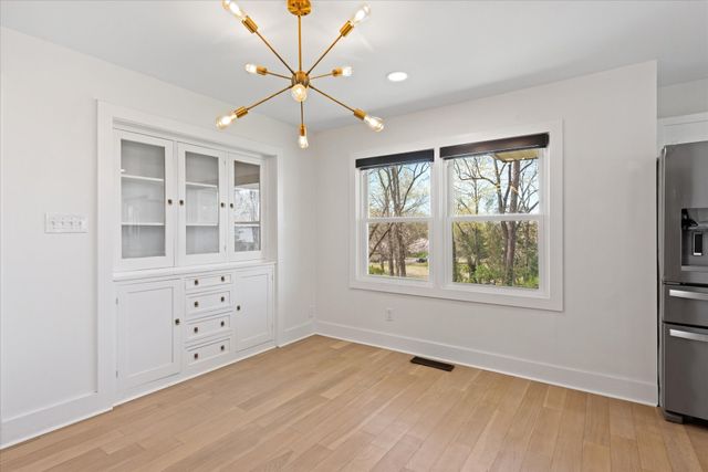 276 E Porters Bluff Rd, E, Clarksville, TN 37040