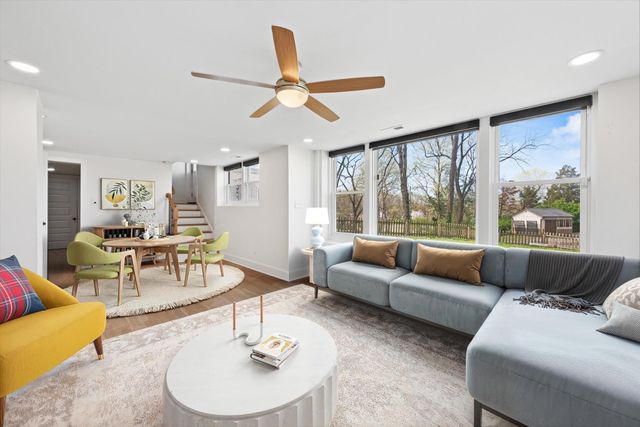 276 E Porters Bluff Rd, E, Clarksville, TN 37040