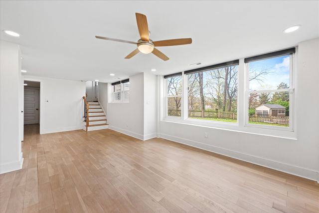 276 E Porters Bluff Rd, E, Clarksville, TN 37040