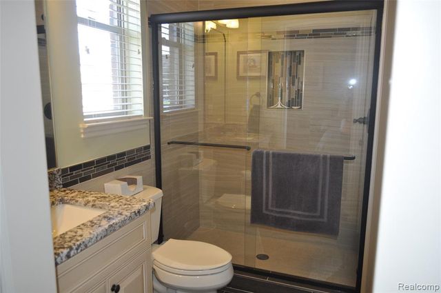 62735 Franklin Park Drive, Washington, MI 48094
