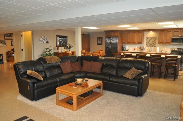 62735 Franklin Park Drive, Washington, MI 48094
