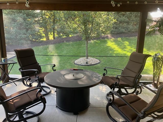 62735 Franklin Park Drive, Washington, MI 48094
