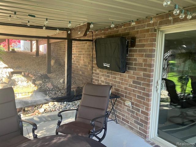 62735 Franklin Park Drive, Washington, MI 48094