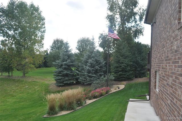62735 Franklin Park Drive, Washington, MI 48094