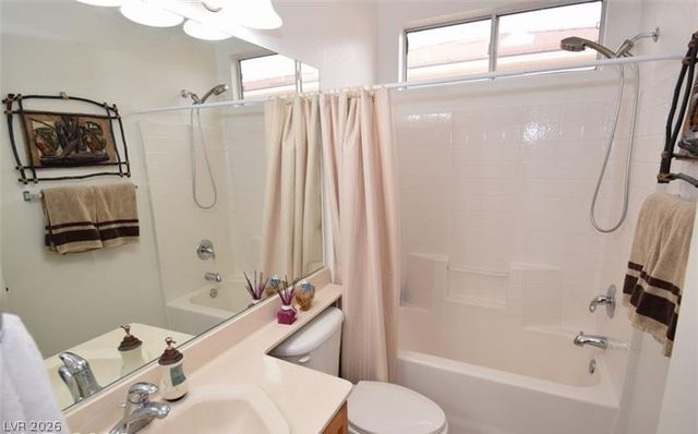 10237 Roma Madre Avenue, Las Vegas, NV 89135