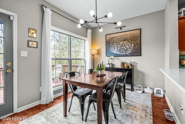 11050 Symington Cir, Louisville, KY 40241