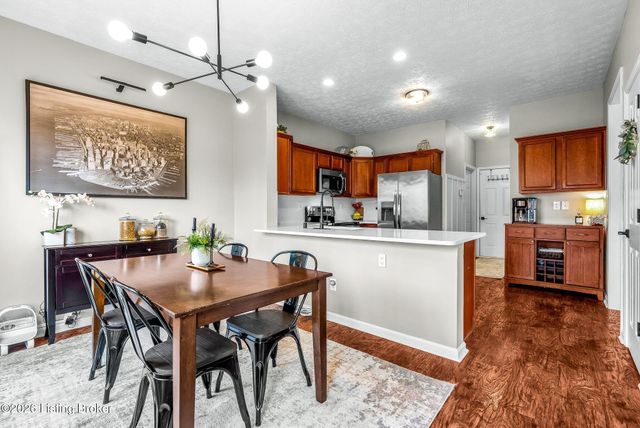 11050 Symington Cir, Louisville, KY 40241