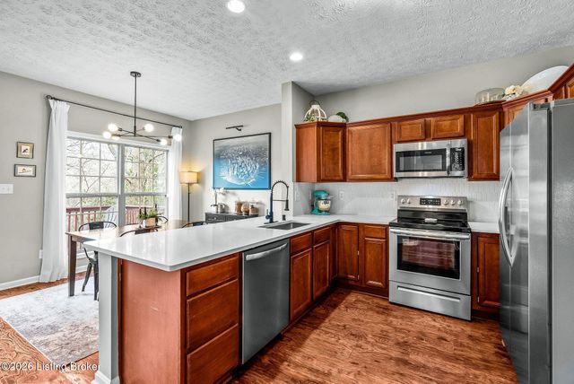 11050 Symington Cir, Louisville, KY 40241