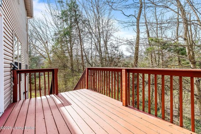 11050 Symington Cir, Louisville, KY 40241