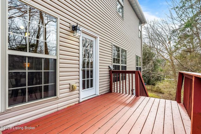 11050 Symington Cir, Louisville, KY 40241