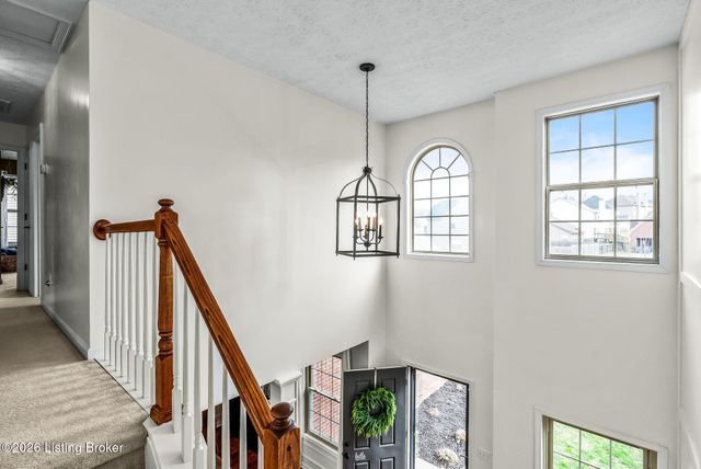 11050 Symington Cir, Louisville, KY 40241