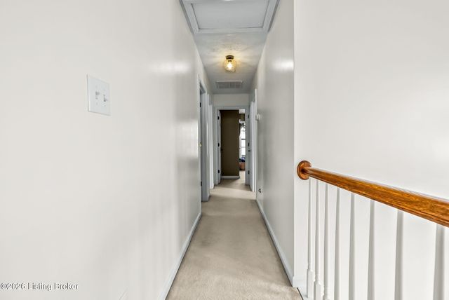 11050 Symington Cir, Louisville, KY 40241