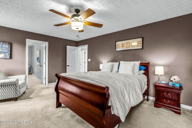 11050 Symington Cir, Louisville, KY 40241