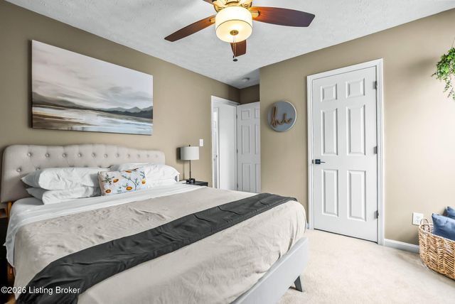 11050 Symington Cir, Louisville, KY 40241