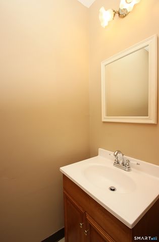 164 Austin Ryer Lane 164, Branford, CT 06405