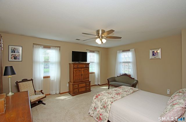 164 Austin Ryer Lane 164, Branford, CT 06405
