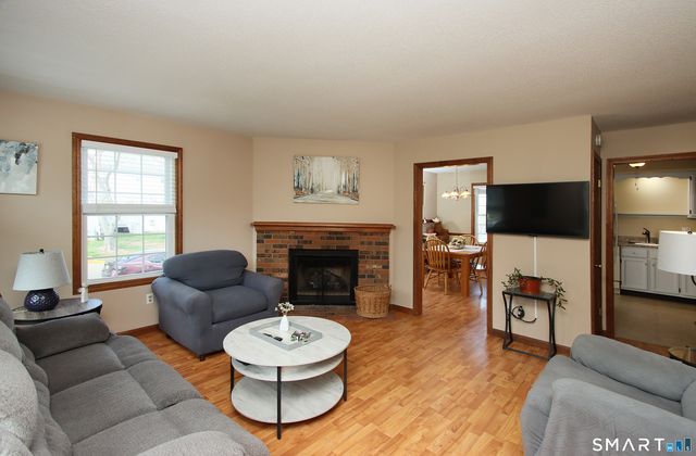 164 Austin Ryer Lane 164, Branford, CT 06405