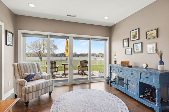 600 Breaker Cove, Bay City, MI 48708