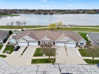600 Breaker Cove, Bay City, MI 48708